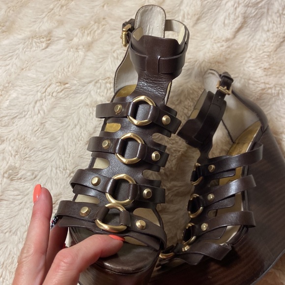 Michael Kors leather Nadine Wedge Brown - Picture 13 of 16